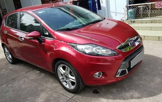 Bán nhanh Ford Fiesta 1.5 tự động sx 2012 màu đỏ xe gia đình chính chủ