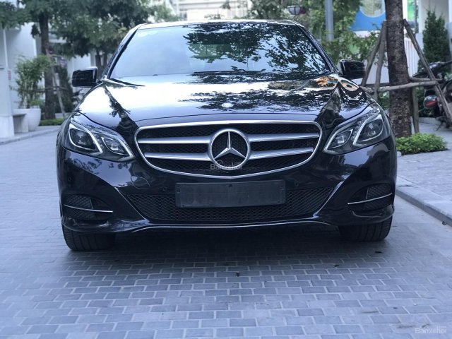 Bán Mercedes E250 2014, màu đen, xe cực đẹp - giá cực tốt