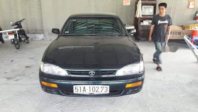 Cần bán Toyota Camry sản xuất năm 1991, màu đen