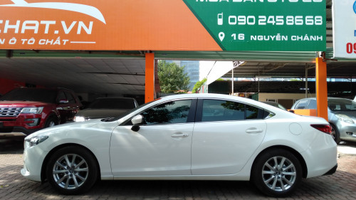 Bán xe Mazda 6 2.0 L AT năm sản xuất 2016, màu trắng
