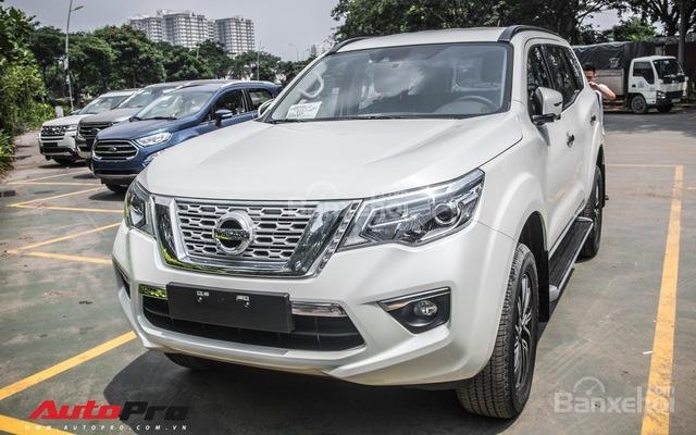 Bán Nissan Terra 7 chỗ nhập khẩu giao xe ngay đại lý Nissan lớn nhất miền Bắc