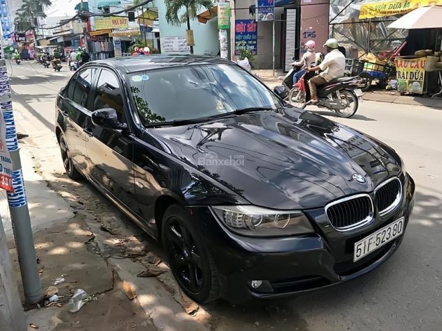 Cần bán xe BMW 320i sản xuất 2010, màu đen, nhập khẩu nguyên chiếc