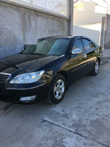 Cần bán lại xe Toyota Camry đời 2003, màu đen