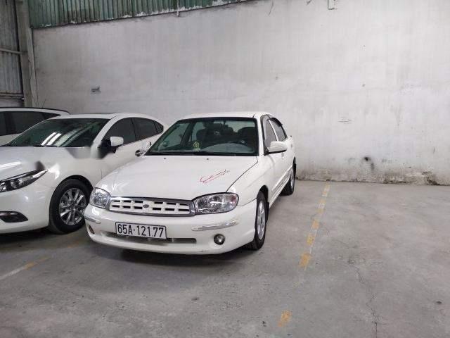 Xe Kia Spectra đời 2003, màu trắng chính chủ, bán giá tốt