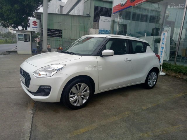 Bán Suzuki Swift 2018 - xe có sẵn - giao ngay - LH 09066129000