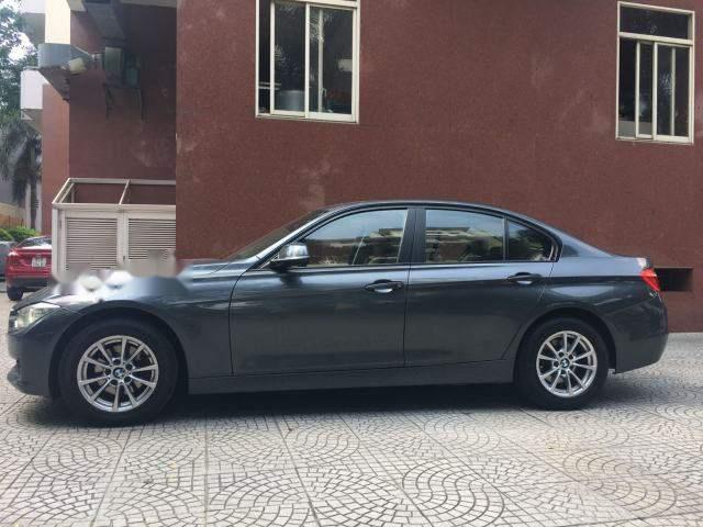 Bán BMW 3 Series 320i năm sản xuất 2013