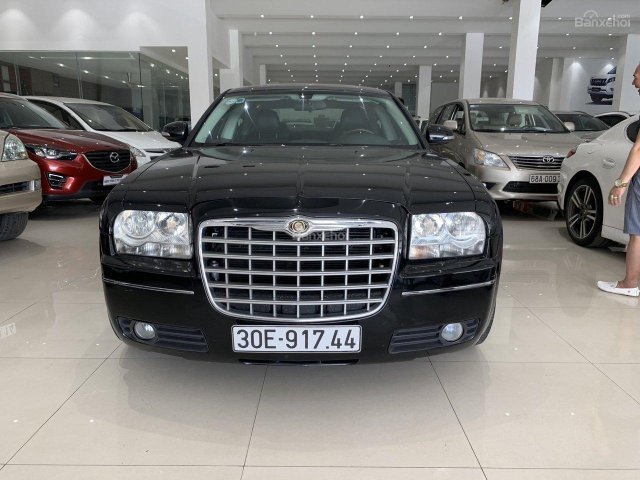 Tuyệt phẩm Chrysler 300C sản xuất 2008 giá siêu mỏng cánh