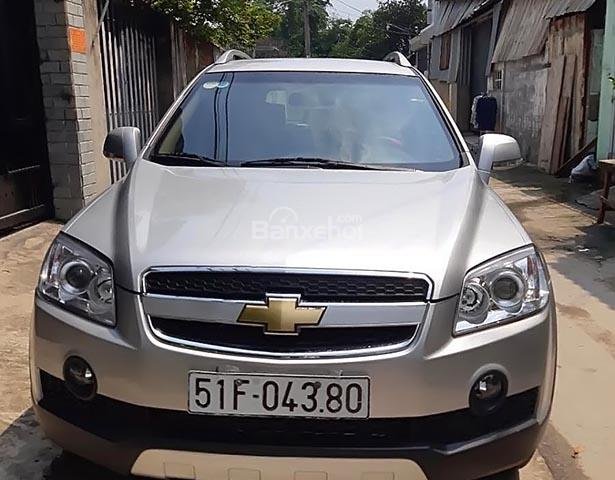 Bán xe Chevrolet Captiva năm 2008, màu bạc  