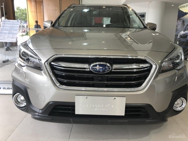 Bán Subaru Outback 2018 2.5 Eyesight bạc, giá ưu đãi gọi 0929009089, giá 1 tỉ 777tr