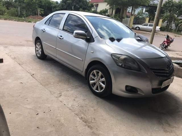 Bán xe cũ Toyota Vios MT đời 2008, màu bạc, 240tr0