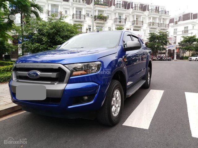 Bán xe Ford Ranger 2016 số sàn, màu xanh, đẹp long lanh nhé