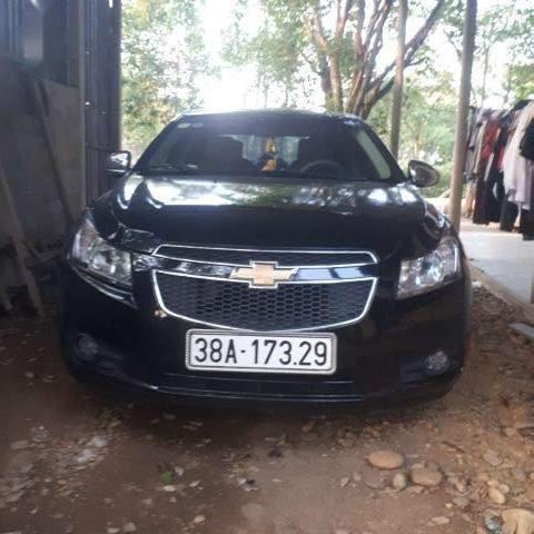 Bán Chevrolet Cruze đời 2011, màu đen, xe cũ