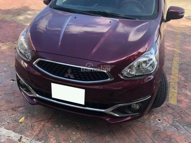 Cần bán xe Mitsubishi Mirage 2017, số sàn, màu đỏ đô sơn zin