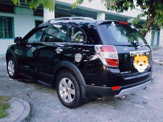 Cần bán gấp xe Captiva 2008 màu đen, xe nhà dùng giữ kĩ, bảo dưỡng định kì nên còn rất mới