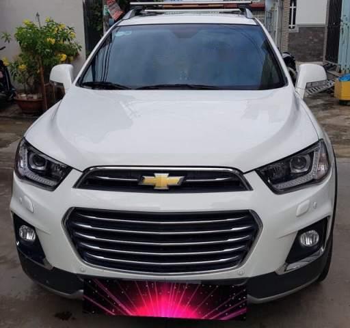 Bán ô tô Chevrolet Captiva Revv năm 2016, màu trắng chính chủ