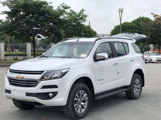 Chevrolet Trailblazer - Xe 7 chỗ nhập khẩu đáng mua nhất, giá bán từ 809 triệu, hỗ trợ vay 95% giá trị xe. LH 0962951192