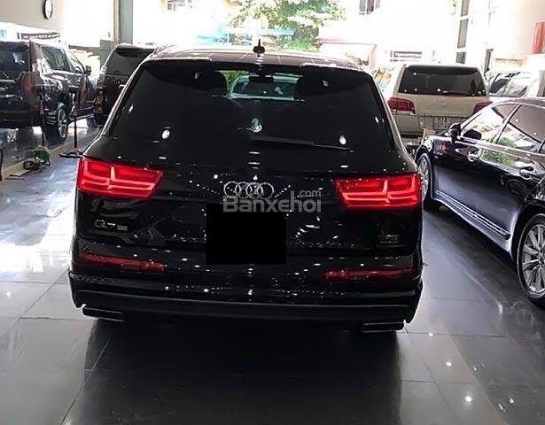 Bán xe Audi Q7 2016, màu đen, xe nhập còn mới