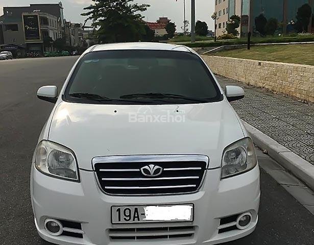 Cần bán xe Daewoo Gentra SX 1.5 MT đời 2011, màu trắng xe gia đình, 245 triệu