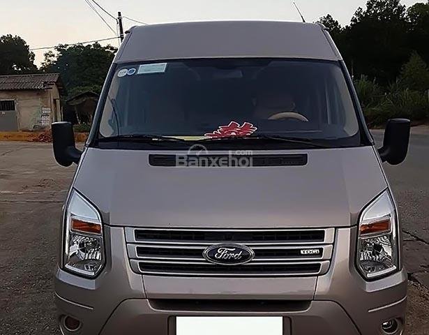 Bán Ford Transit 2016, màu bạc còn mới, 563 triệu