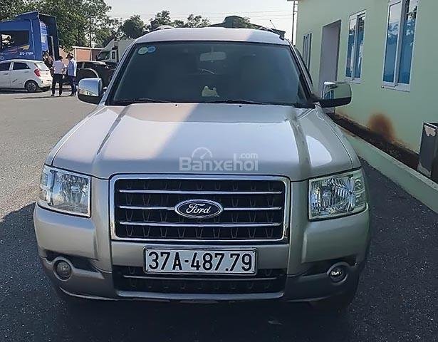 Cần bán xe Ford Everest 2008 chính chủ, giá tốt