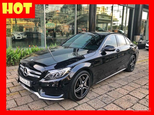 Bán xe Mercedes C300 AMG 2017 chính hãng. Trả trước 750 triệu nhận xe ngay