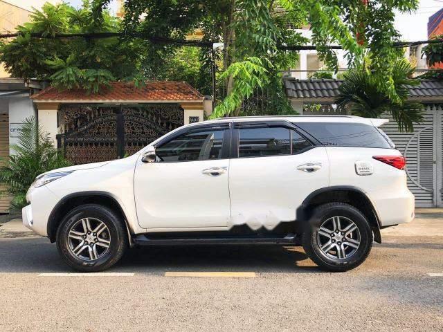 Bán Toyota Fortuner 2.4G 2017, màu trắng, nhập khẩu nguyên chiếc ít sử dụng