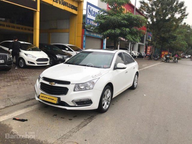 Cần bán xe Chevrolet Cruze LTZ năm 2016, màu trắng