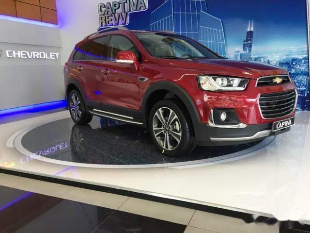 Bán xe Chevrolet Captiva Revv sản xuất năm 2018, màu đỏ