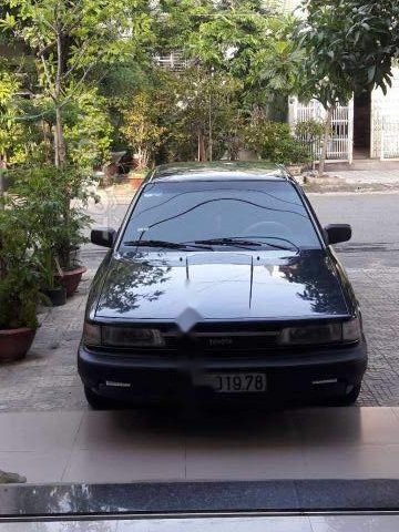 Bán xe Toyota Camry năm sản xuất 1988, màu đen, xe nhập