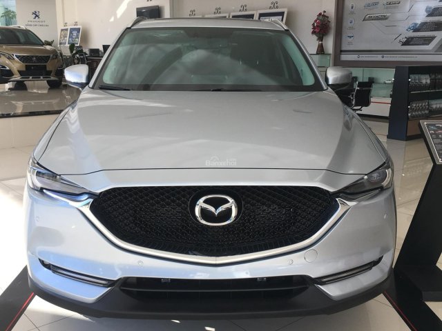 Bán xe Mazda CX 5 sản xuất 2018 màu bạc, giá 899 triệu0