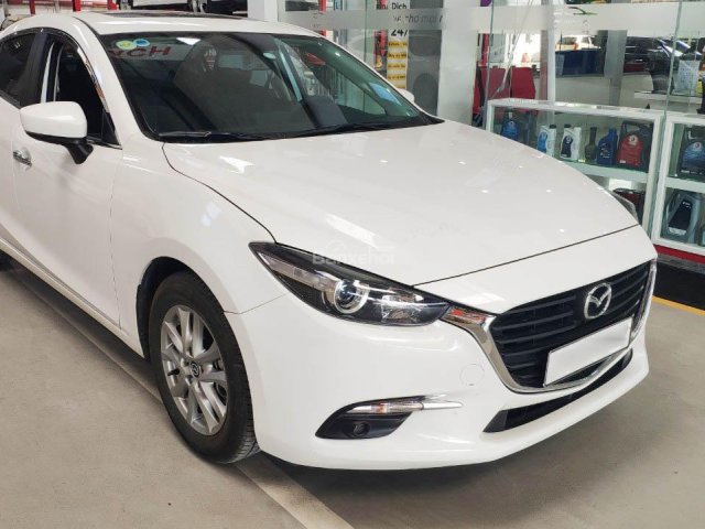 Bán Mazda 3 1.5AT đời 2017, màu trắng