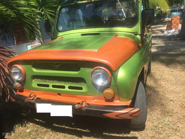 Cần bán xe UAZ LX năm 1989, màu xanh, nhập khẩu0