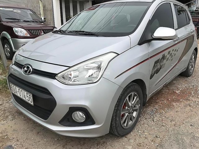 Bán Hyundai Grand i10 1.0 AT 2014, màu bạc, nhập khẩu  