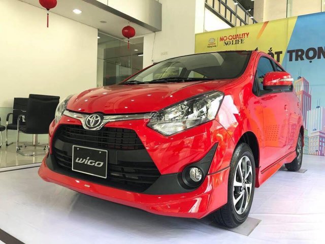 Bán Toyota Wigo E năm SX 2018, nhận xe ngay trước Tết, nhập khẩu, hỗ trợ vay chỉ với 150k/ ngày