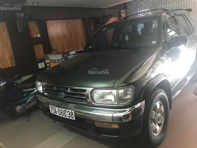 Cần bán gấp Nissan Pathfinder SE 1997, màu xanh, nhập khẩu