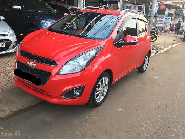 Cần bán lại xe Chevrolet Spark năm 2014, màu đỏ, số tự động