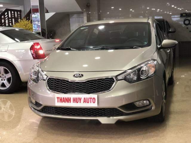 Cần bán gấp Kia K3 1.6AT 2015 xe gia đình