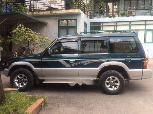 Cần bán xe Mitsubishi Pajero sản xuất 2001 giá cạnh tranh