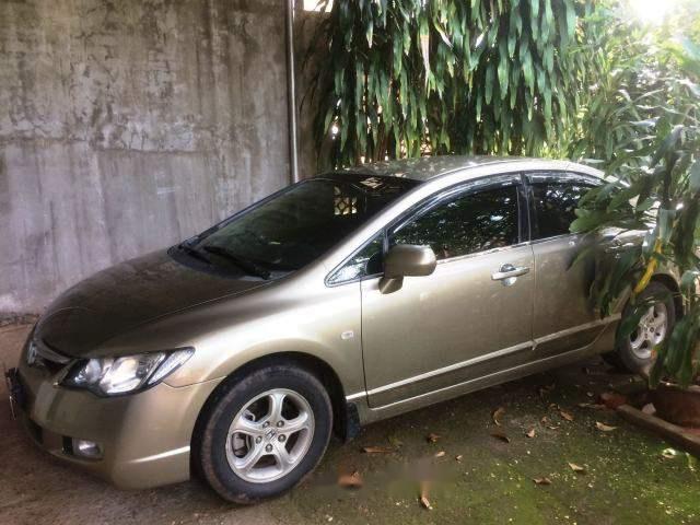 Bán Honda Civic 1.8AT đời 2008, màu vàng chính chủ0