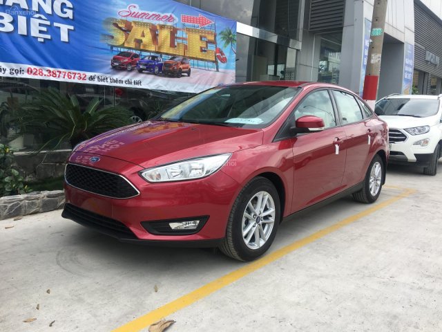 Bán xe Ford Focus Trend SX 2019 giá rẻ nhất thị trường, cam kết tặng gói PK 20tr, hỗ trợ ngân hàng lãi suất 7.6%/năm