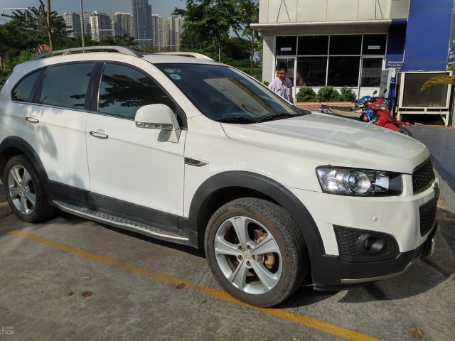 Bán xe Chevrolet Captiva LTZ 2015, số tự động, màu trắng, xe nhà đi