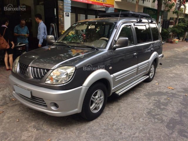 Bán nhanh Mitsubishi Jolie 2005 xám, số sàn, bản đặc biệt như mới