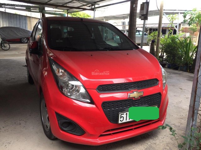 Cần bán lại xe Chevrolet Spark đời 2017, màu đỏ xe gia đình