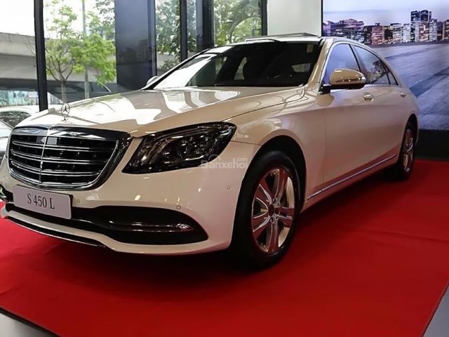 Bán Mercedes S450L năm sản xuất 2018, màu trắng