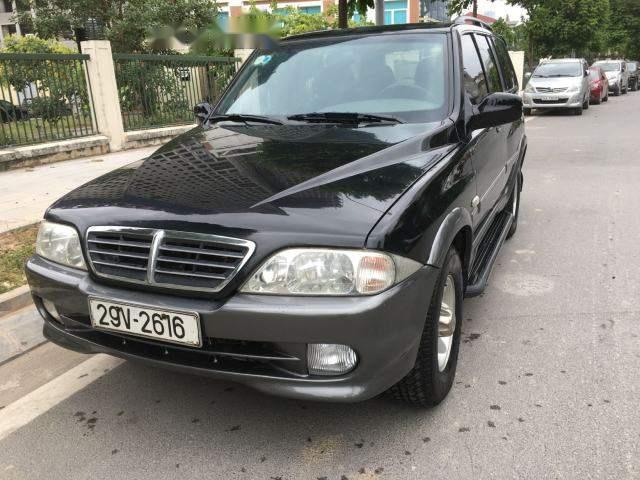 Cần bán Ssangyong Musso năm sản xuất 2004, màu đen