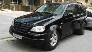 Bán Mercedes ML320 sản xuất năm 2002, màu đen, nhập khẩu chính chủ