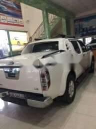 Bán Nissan Navara 2013, màu trắng, xe nhập giá cạnh tranh