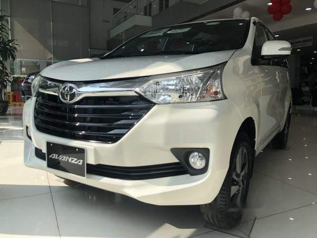 Bán Toyota Avanza sản xuất 2018, màu trắng, xe nhập, 593tr