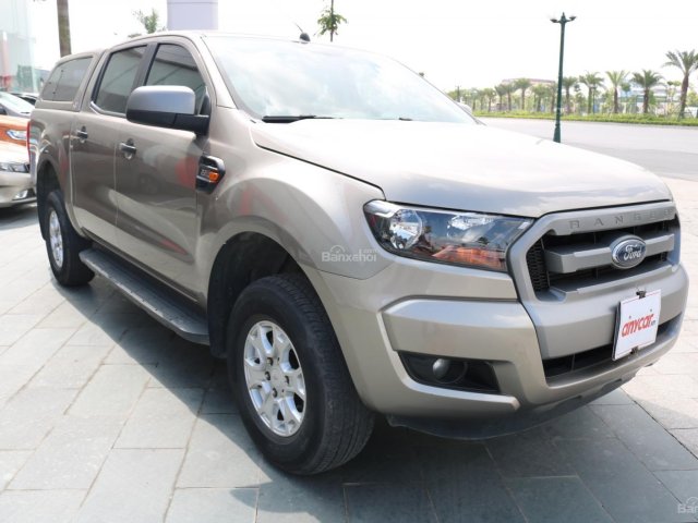 Bán ô tô Ford Ranger 2.2AT sản xuất 2016, màu ghi vàng, xe nhập, 649 triệu