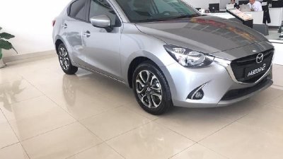 Bán ô tô Mazda 2 đời 2019 1.5L Deluxe, màu bạc, nhập khẩu nguyên chiếc Thái Lan